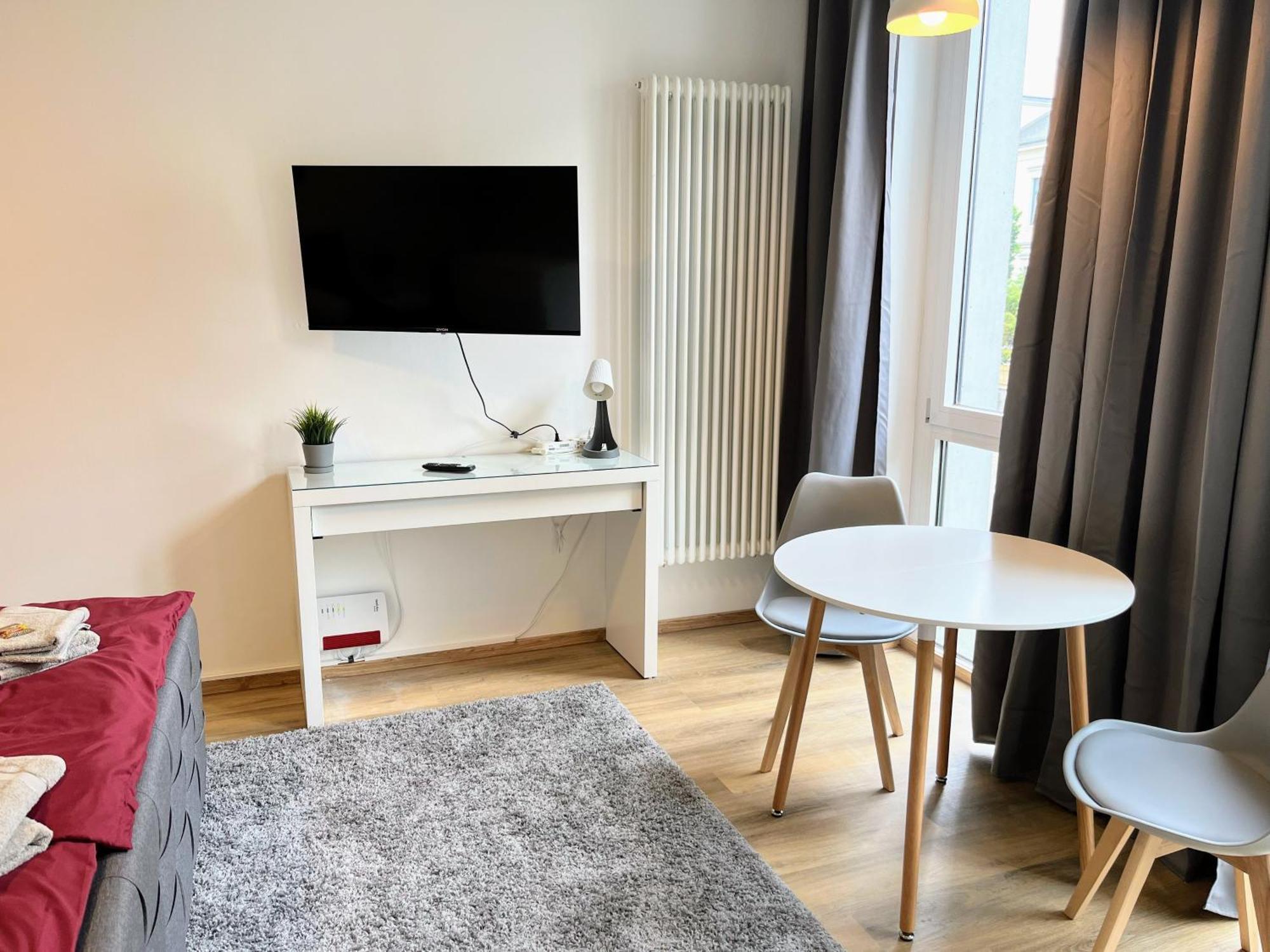Studio Am Waldschloesschen Mit Kueche Und Netflix Dresde Extérieur photo